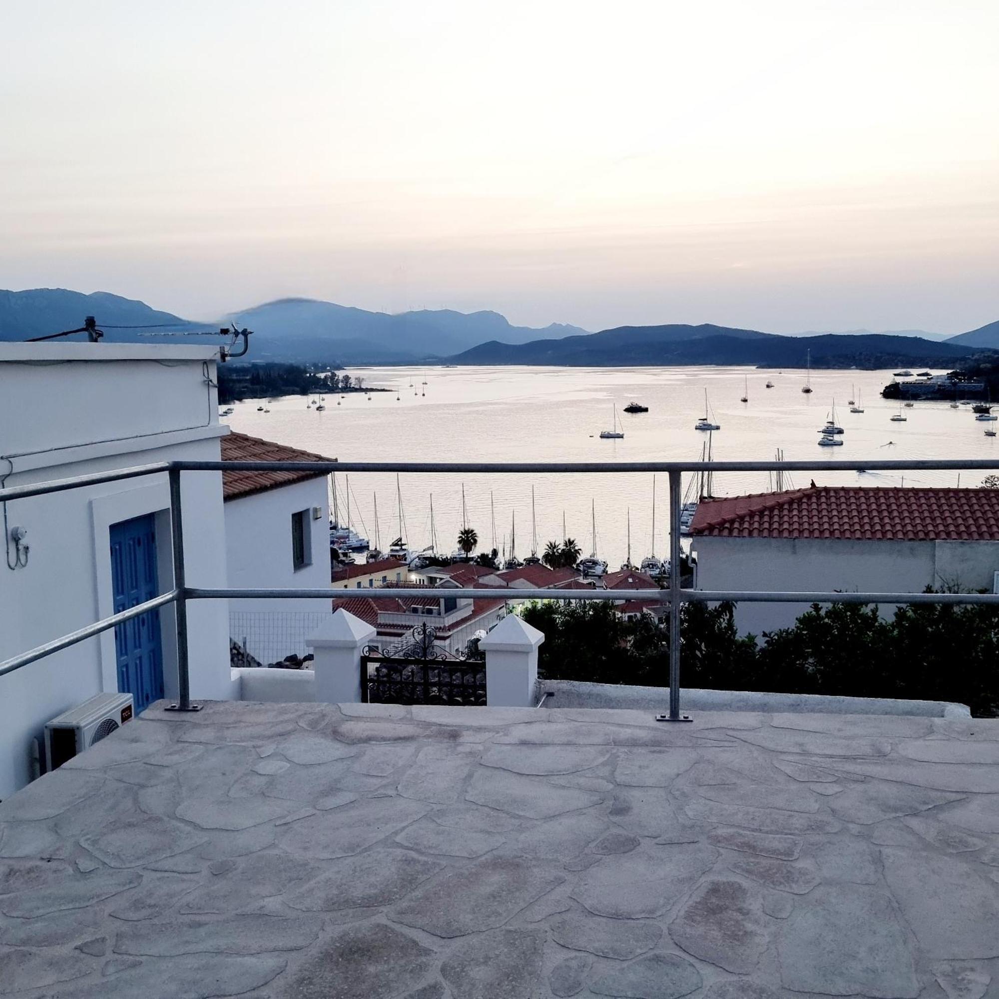 Panoramic View Apartment Poros Town Eksteriør bilde